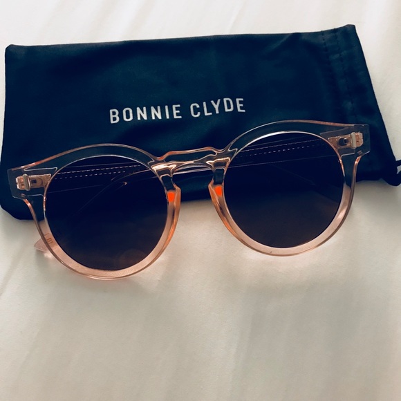Bonnie & Clyde Pale Pink Sunglasses - Picture 3 of 4